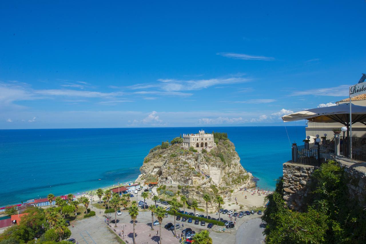 B&B Sunlight Tropea Exterior photo